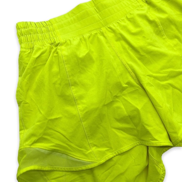 Lululemon Hotty Hot High-Rise Short 4"
Highlight Yellow - Picture 6 of 8